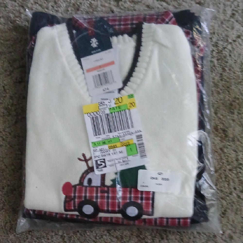 IZOD 3 Pcs Boy's Christmas Set Sz 7